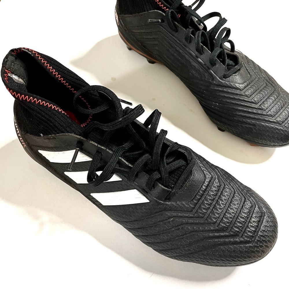 Adidas Predator Soccer Cleats - size 11 1/2”